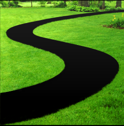 S shaped black line on a green background representing a paved driveway and grass